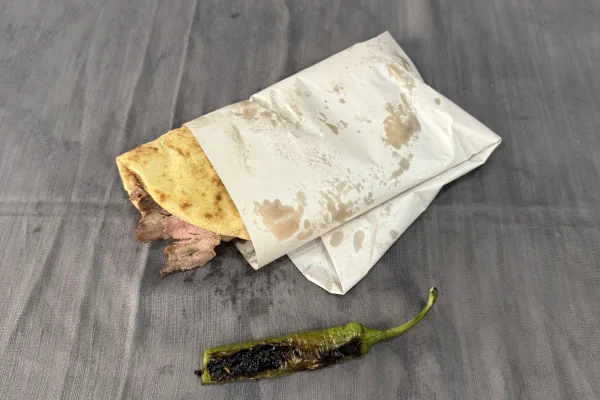 Tırnaklı Pide Et